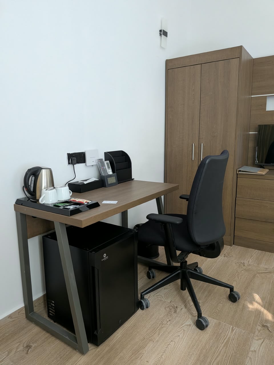 Dedicated Ergonomic Workspace